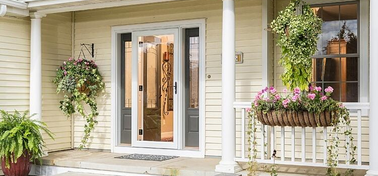 screen door installation in Mira Monte